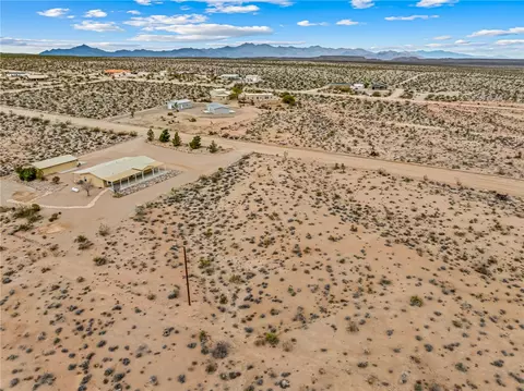 1260 E Moqui Ln, Meadview, AZ 86444 photo 5