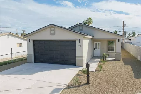 1924 Surf And Sand Dr, Bullhead City, AZ 86442