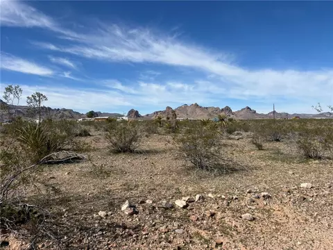 3416 S 3448 S Topaz Rd, Golden Valley, AZ 86413