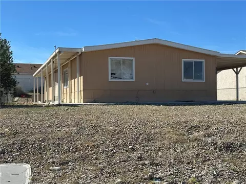 1611 Yale Dr, Bullhead City, AZ 86442