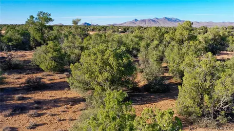 6 Acres Parcel 077 E Old Highway 93, Kingman, AZ 86401