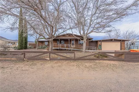 Exterior - 1405 E Devlin Ave, Kingman, AZ 86409 photo 2 of 11