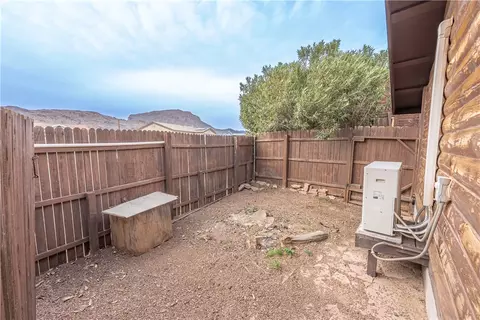 Exterior - 1405 E Devlin Ave, Kingman, AZ 86409 photo 11 of 11
