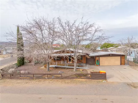 Exterior - 1405 E Devlin Ave, Kingman, AZ 86409 photo 1 of 11