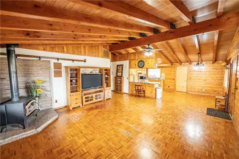 Living - 1405 E Devlin Ave, Kingman, AZ 86409 photo 1 of 4