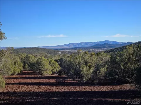 12 E Wapiti Dr, Kingman, AZ 86401