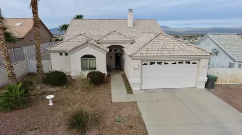 5075 S Emerald River Dr, Fort Mohave, AZ 86426