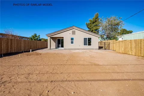 Exterior - 3545 E Hearne Ave, Kingman, AZ 86409 photo 5 of 5