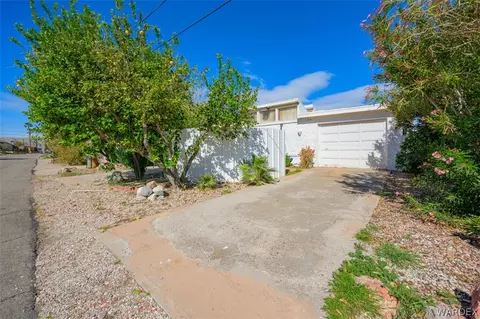 1049 Terrace Dr, Bullhead City, AZ 86442
