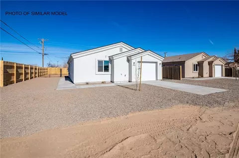 Exterior - 3549 E Hearne Ave, Kingman, AZ 86409 photo 2 of 5