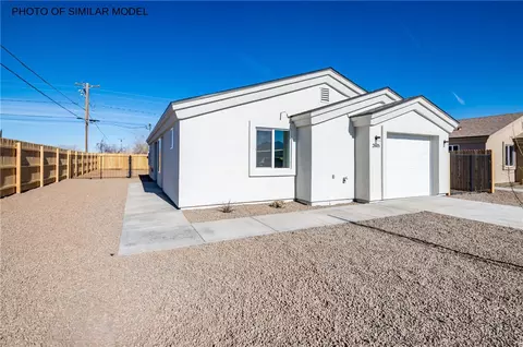 Exterior - 3549 E Hearne Ave, Kingman, AZ 86409 photo 3 of 5