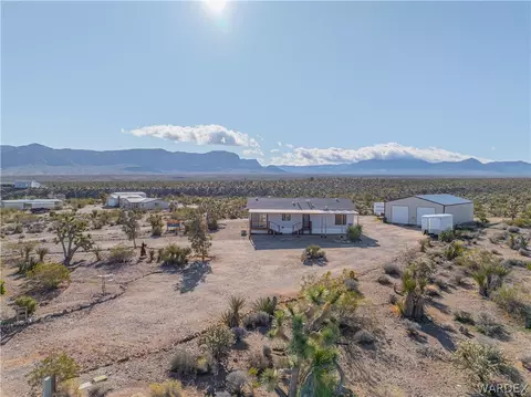 1210 W Campanile Dr, Meadview, AZ 86444