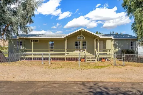2389 Castle Rock Cir, Bullhead City, AZ 86442