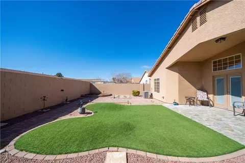 Exterior - 3932 E Ames Ave, Kingman, AZ 86409 photo 6 of 10