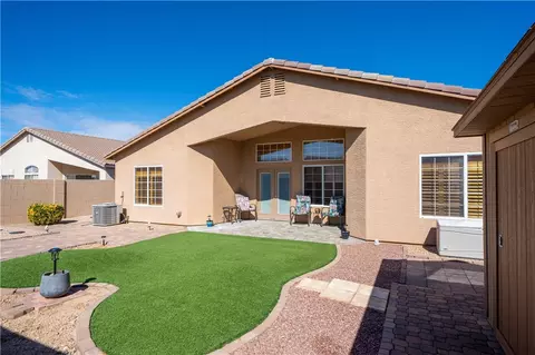 Exterior - 3932 E Ames Ave, Kingman, AZ 86409 photo 7 of 10