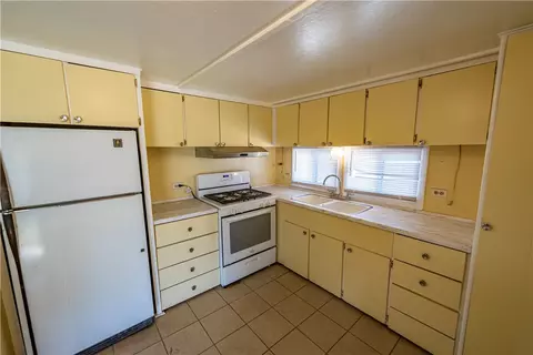 3006 E Ames Ave, Kingman, AZ 86409 photo 3