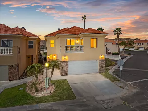 1825 E Shore Villas Dr #18, Bullhead City, AZ 86442