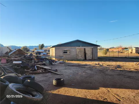 4349 N Able Dr, Kingman, AZ 86409 photo 2