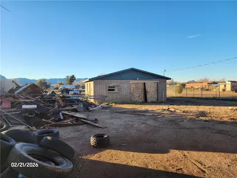 4349 N Able Dr, Kingman, AZ 86409 photo 2