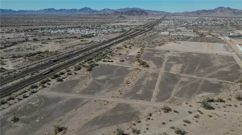 3205 E Mockingbird St, Quartzsite, AZ 85346 photo 10