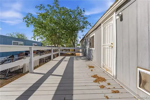 Exterior - 2490 E Suffock Ave, Kingman, AZ 86409 photo 4 of 4