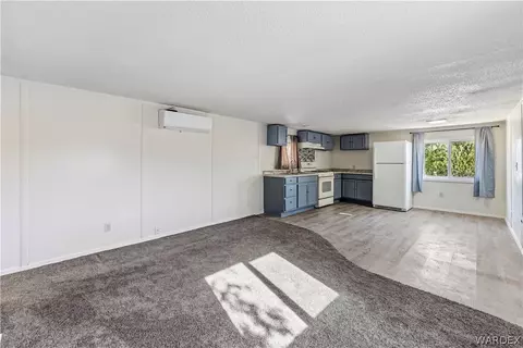 Living - 2490 E Suffock Ave, Kingman, AZ 86409 photo 2 of 2