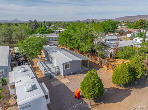 View/Area - 2490 E Suffock Ave, Kingman, AZ 86409 photo 3 of 9