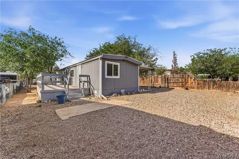 Exterior - 2490 E Suffock Ave, Kingman, AZ 86409 photo 1 of 4