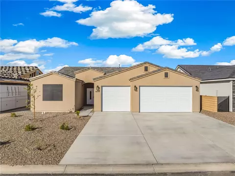 6093 S Lago Grande Dr, Fort Mohave, AZ 86426