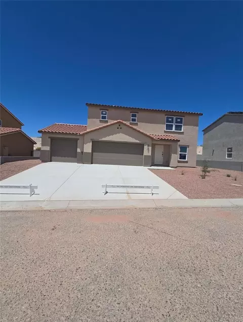 2023 E Mesa Amarilla Way, Fort Mohave, AZ 86426