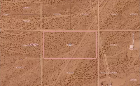 000 Akchin Rd, Yucca, AZ 86438