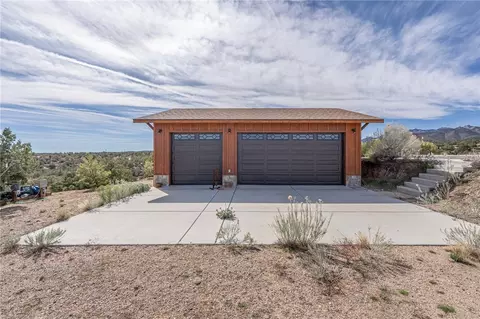 9350 E Gideon Way, Kingman, AZ 86401