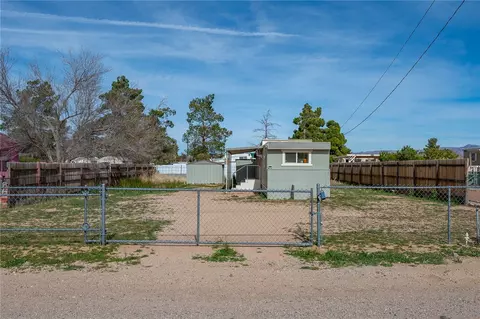 3705 E Diagonal Way, Kingman, AZ 86409 photo 2