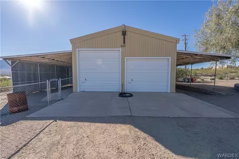 300 E Whitmore Dr, Meadview, AZ 86444 photo 5