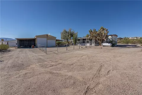 300 E Whitmore Dr, Meadview, AZ 86444