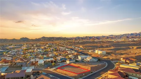 2677 Pegasus Ranch Rd, Bullhead City, AZ 86429
