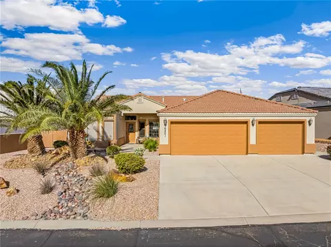 6201 S Vista Laguna Dr, Fort Mohave, AZ 86426