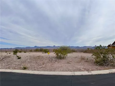 3292 Schooner Cv, Bullhead City, AZ 86429