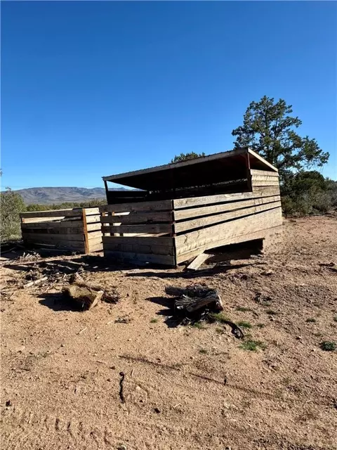 6806 N Frerichs Ranch Rd, Hackberry, AZ 86411 photo 11
