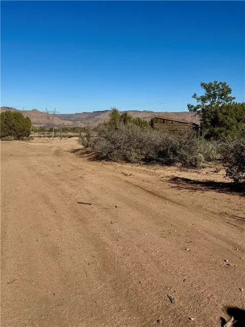6806 N Frerichs Ranch Rd, Hackberry, AZ 86411 photo 29