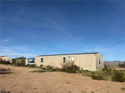 4938 N Mormon Flat Rd, Golden Valley, AZ 86413