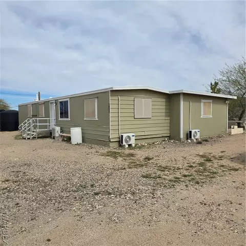 18852 N Telegraph Dr, Dolan Springs, AZ 86441
