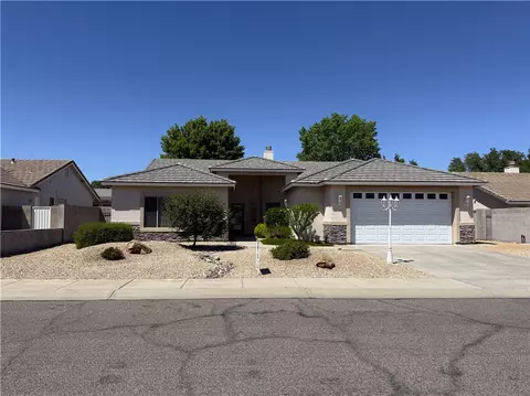 2063 John Wayne Dr, Kingman, AZ 86409