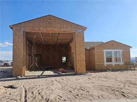 2770 Blueridge Ct, Bullhead City, AZ 86429