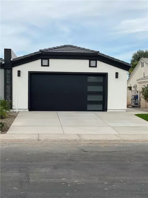 2923 Country Club Dr, Bullhead City, AZ 86442