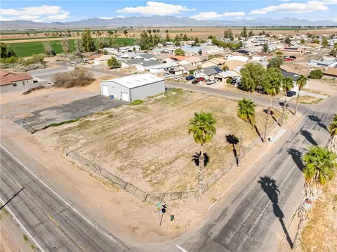 1935 E Courtwright Rd, Mohave Valley, AZ 86440