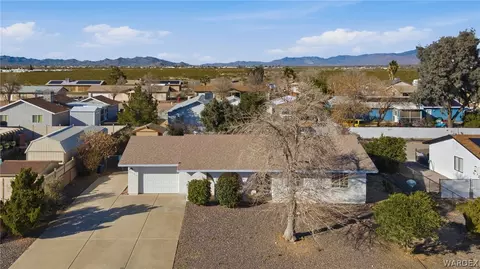 6595 W Hershey Way, Golden Valley, AZ 86413