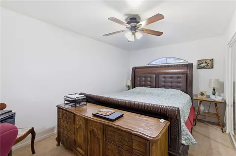 Bedroom - 3977 E Packard Ave, Kingman, AZ 86409 photo 4 of 7