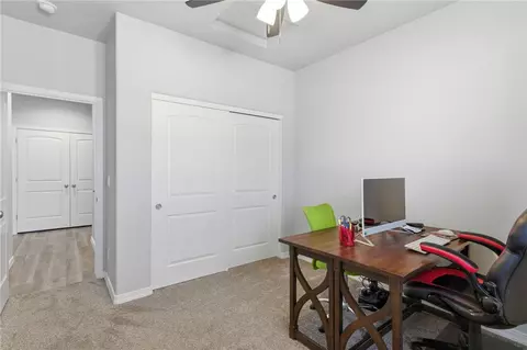 4686 E Old West Rd, Kingman, AZ 86401 photo 13