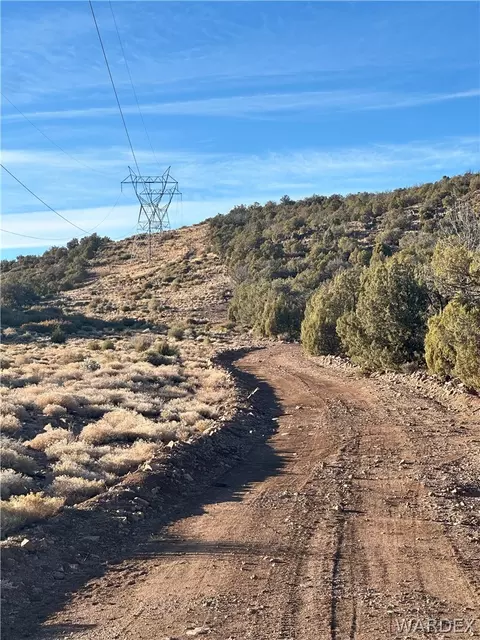 159 E Jackalope Way, Kingman, AZ 86401 photo 4